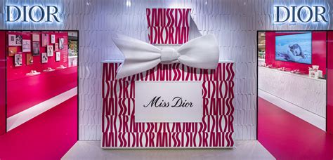 miss dior pop up|christian dior miss dior.